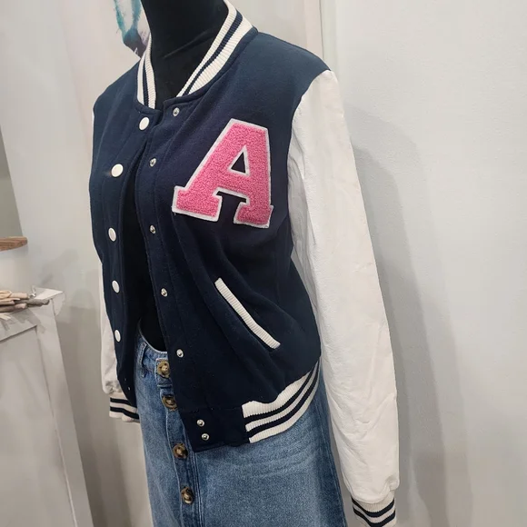 [ reflex] Juniors size Medium, cutest letterman jacket w/ pink "A" - Picture 3 of 16